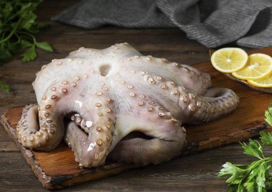 Осьминог свежемороженый Казань